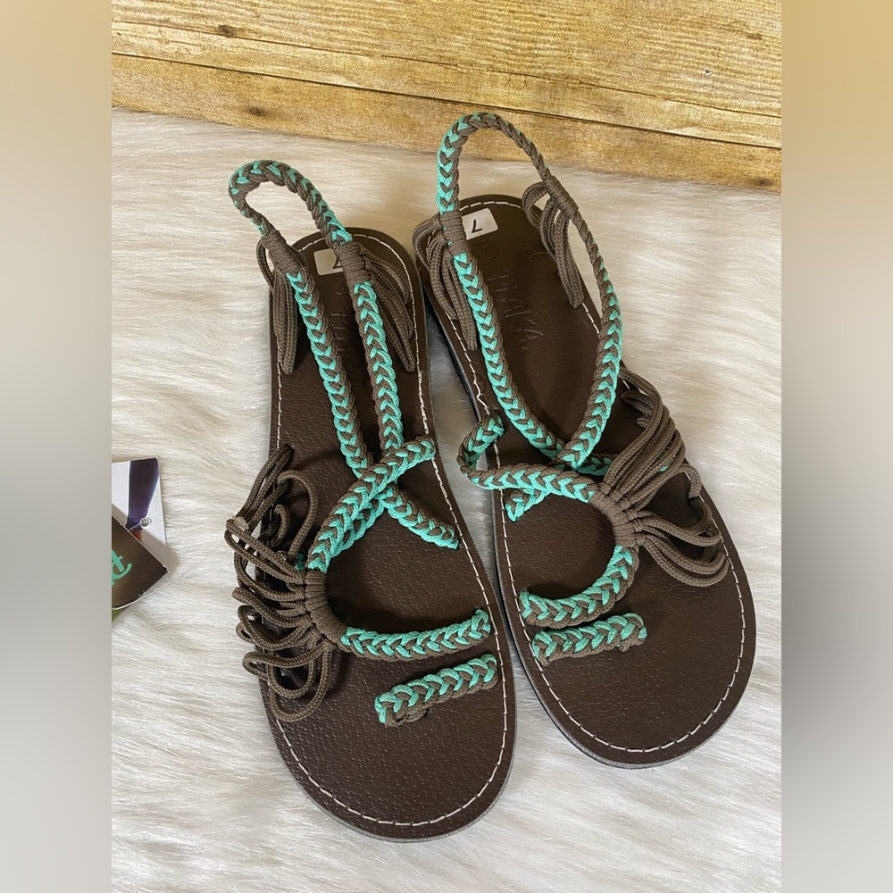 PLAKA Women's Sz 7 Palm Leaf Boho Braided Sandals Brown Turquoise Oceanside NWT - Picture 3 of 7